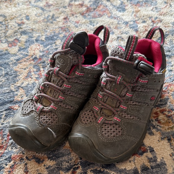 Keen Kids' Gray and Pink Sneakers - Picture 1 of 6